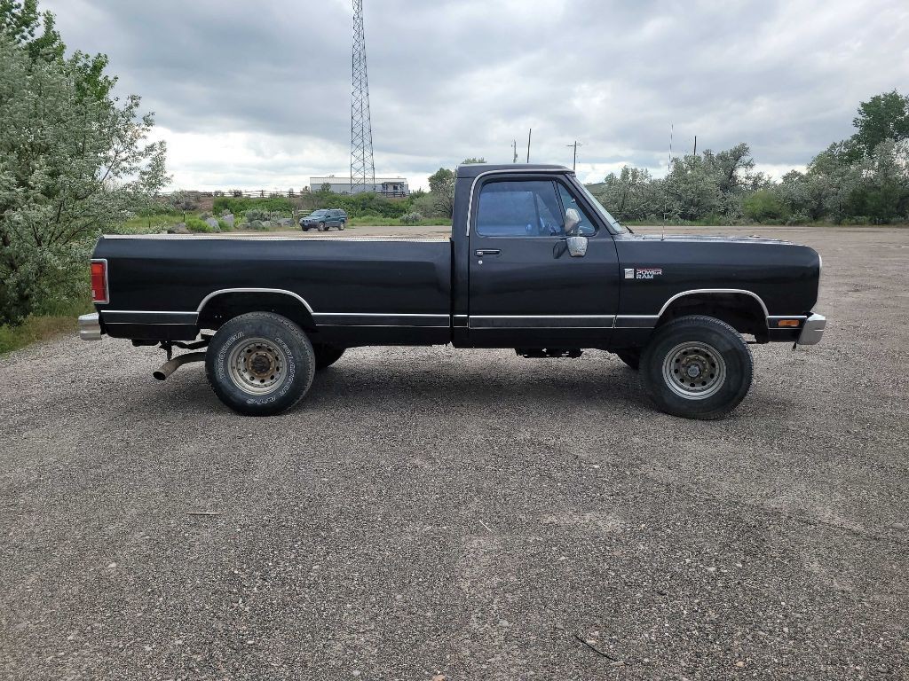 1989 Dodge Ram Image 8