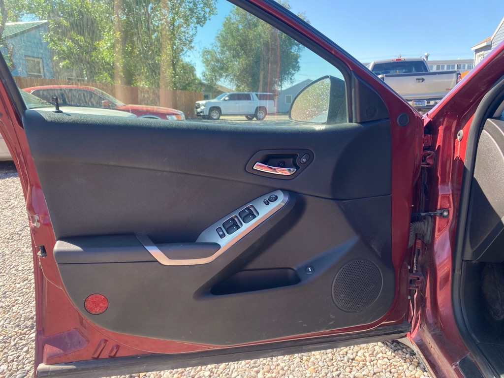 2008 Pontiac G6 Image 11