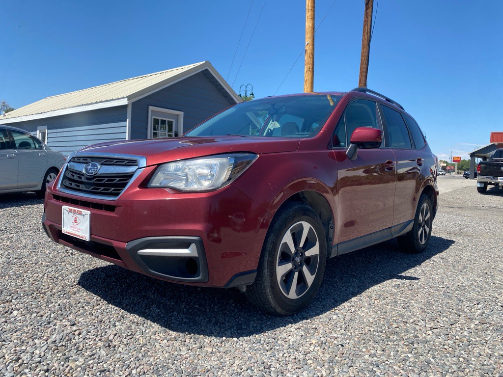 2017 Subaru Forester Image 1