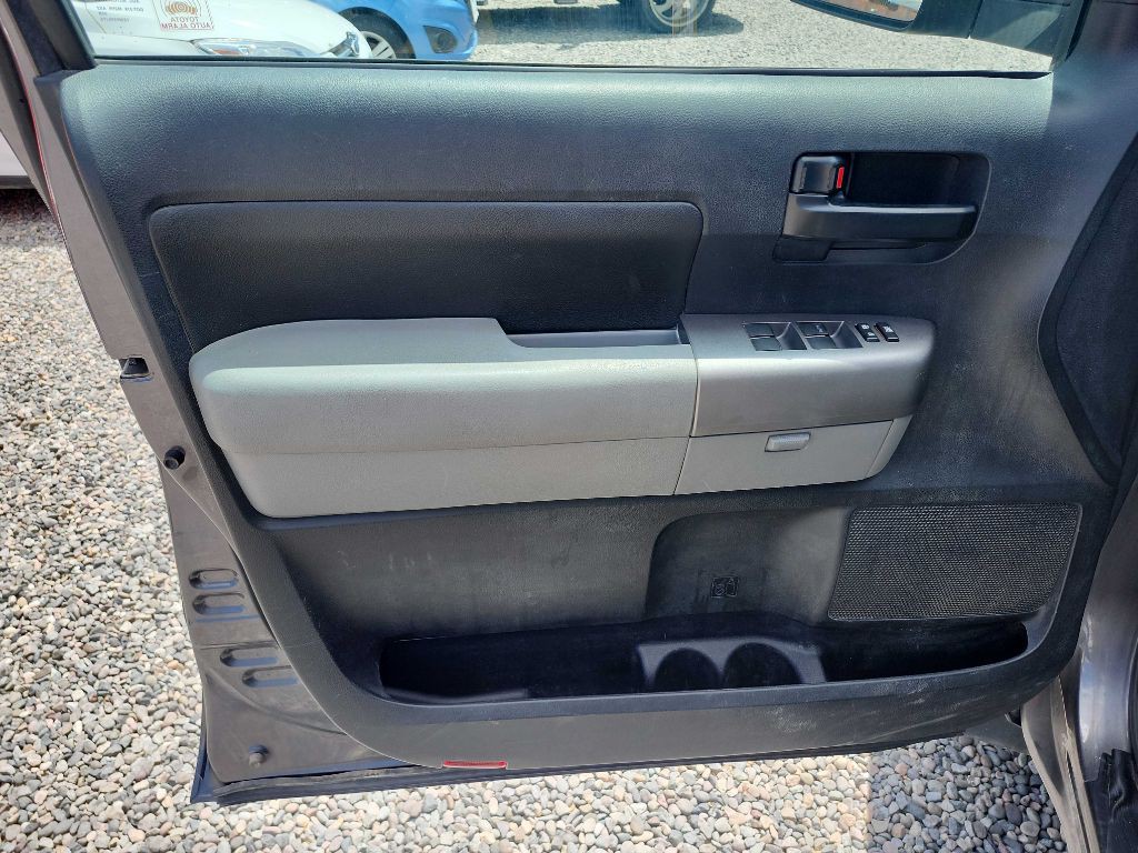 2012 Toyota Tundra Image 2