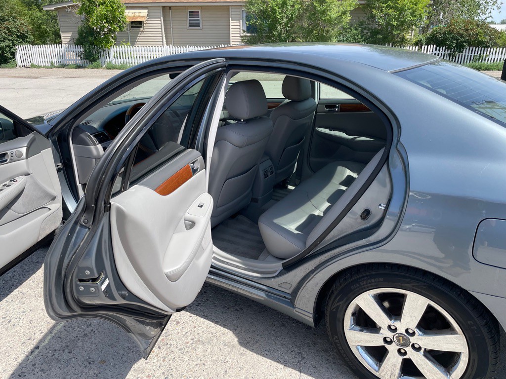 2005 Lexus ES 330 Image 10