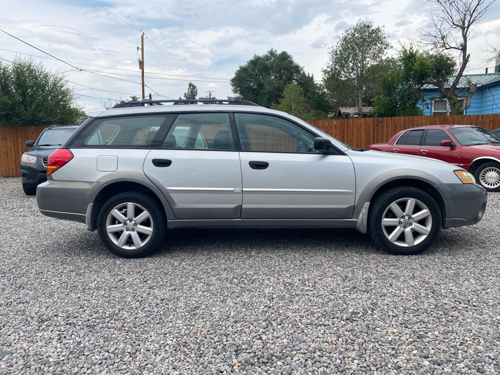 2006 Subaru Outback Image 4