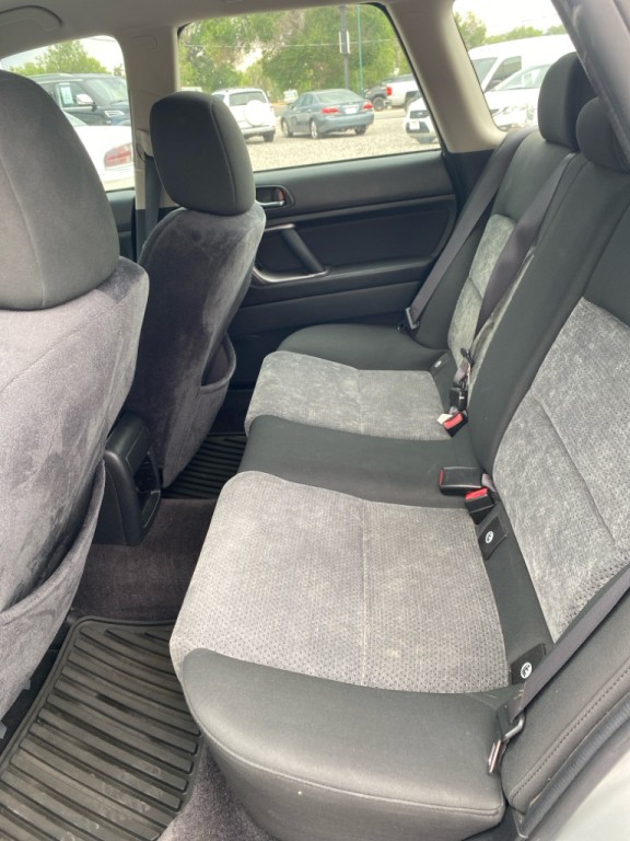 2006 Subaru Outback Image 12