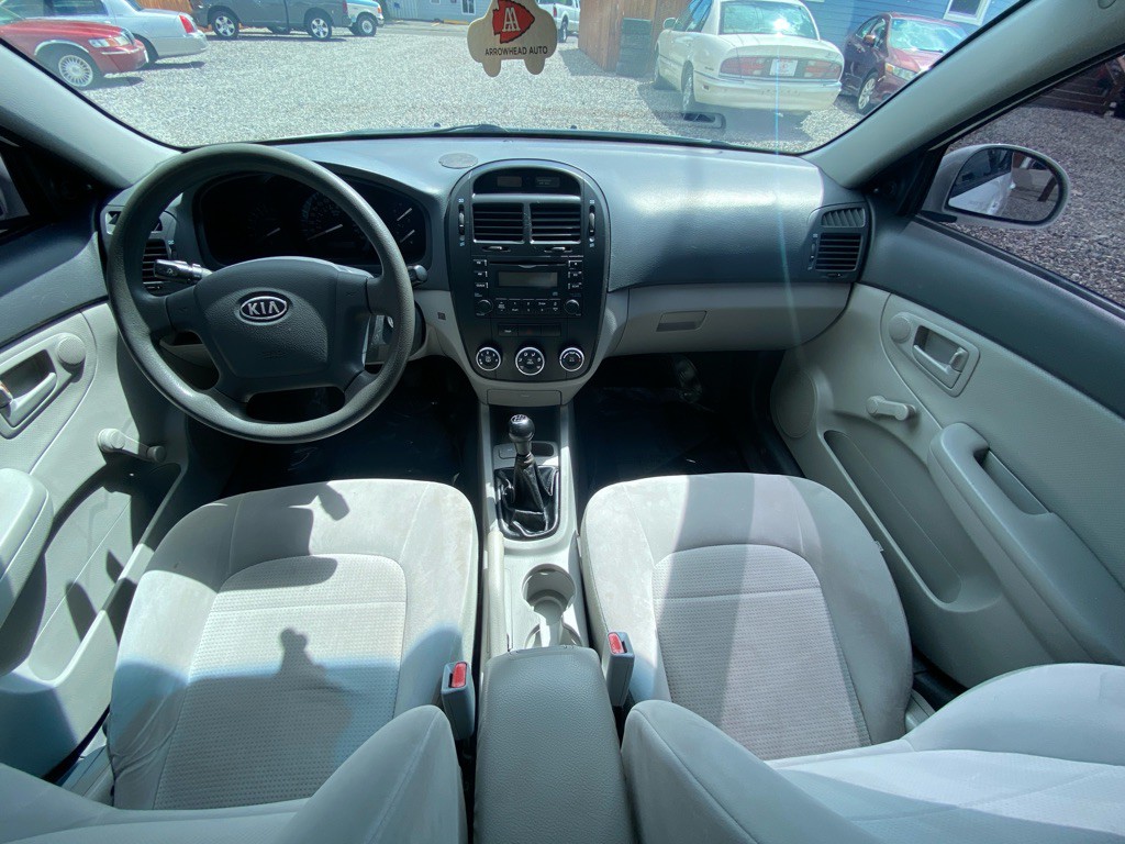 2009 Kia Spectra Image 9