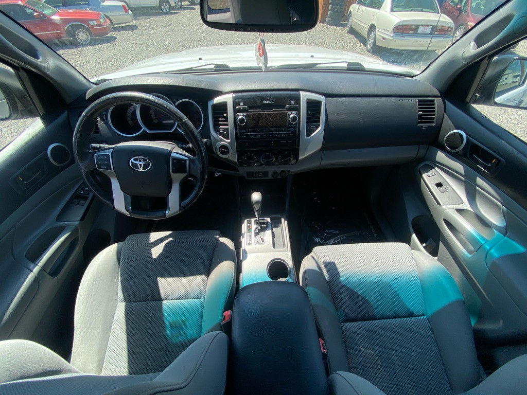 2012 Toyota Tacoma Image 10