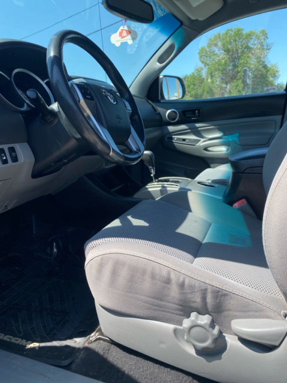 2012 Toyota Tacoma Image 11