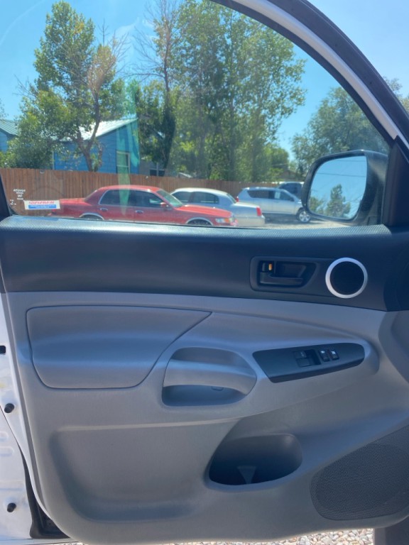 2012 Toyota Tacoma Image 12
