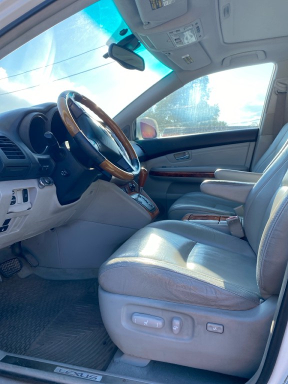 2004 Lexus RX 330 Image 10