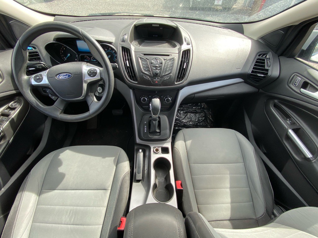 2016 Ford Escape Image 9