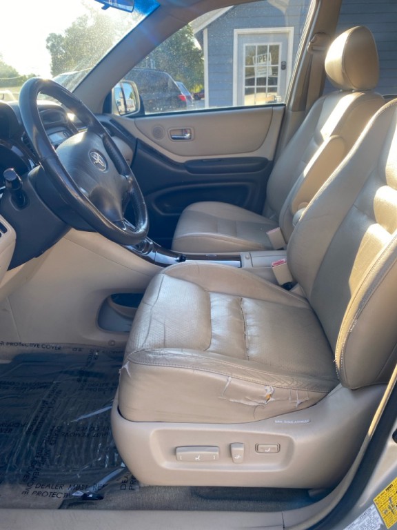 2003 Toyota Highlander Image 10