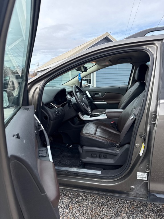2013 Ford Edge Image 9