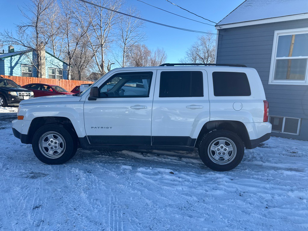 2016 Jeep Patriot Image 8