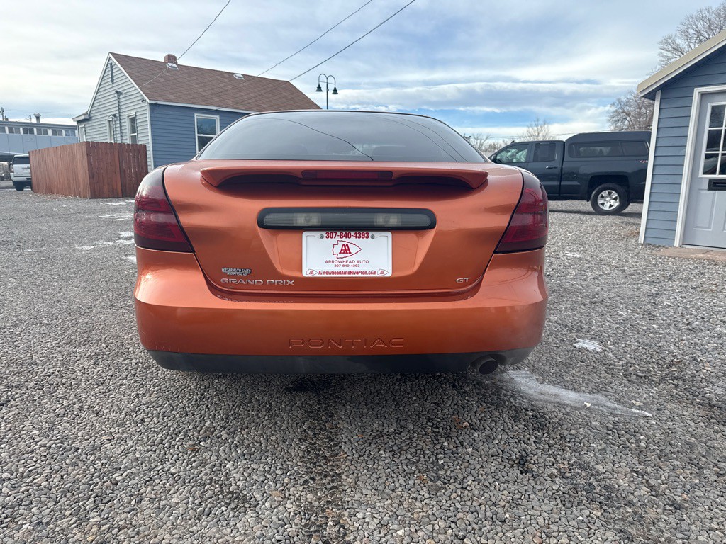 2005 Pontiac Grand Prix Image 6
