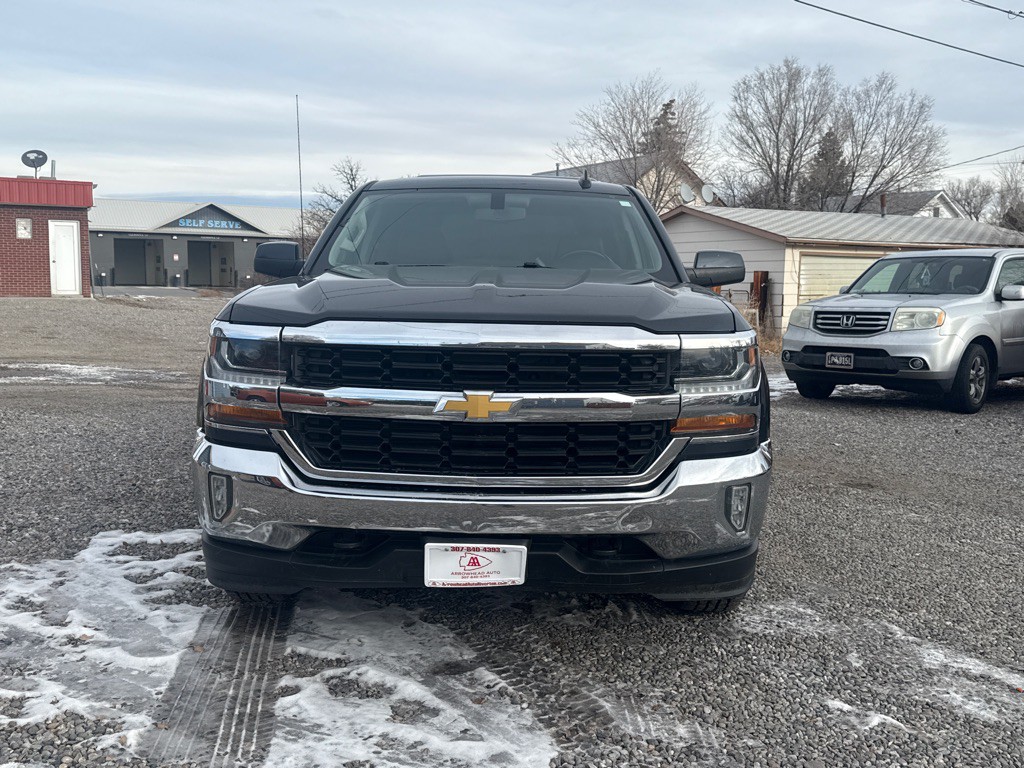 2018 Chevrolet Silverado 1500 Image 2