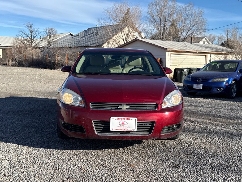2011 Chevrolet Impala Image 2