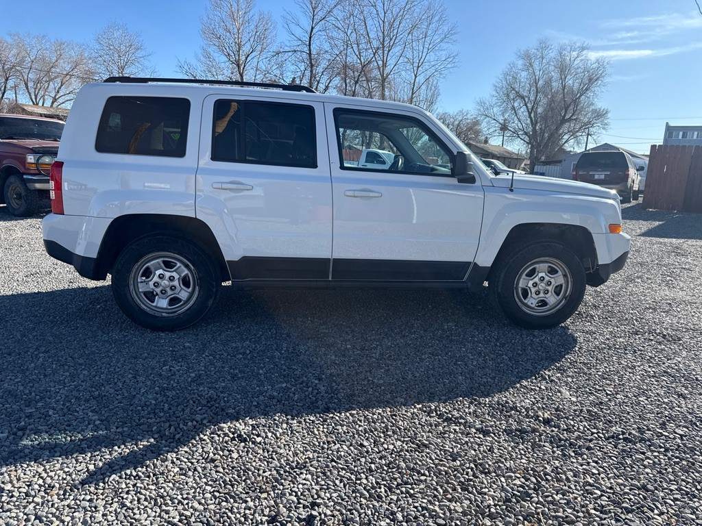 2016 Jeep Patriot Image 4