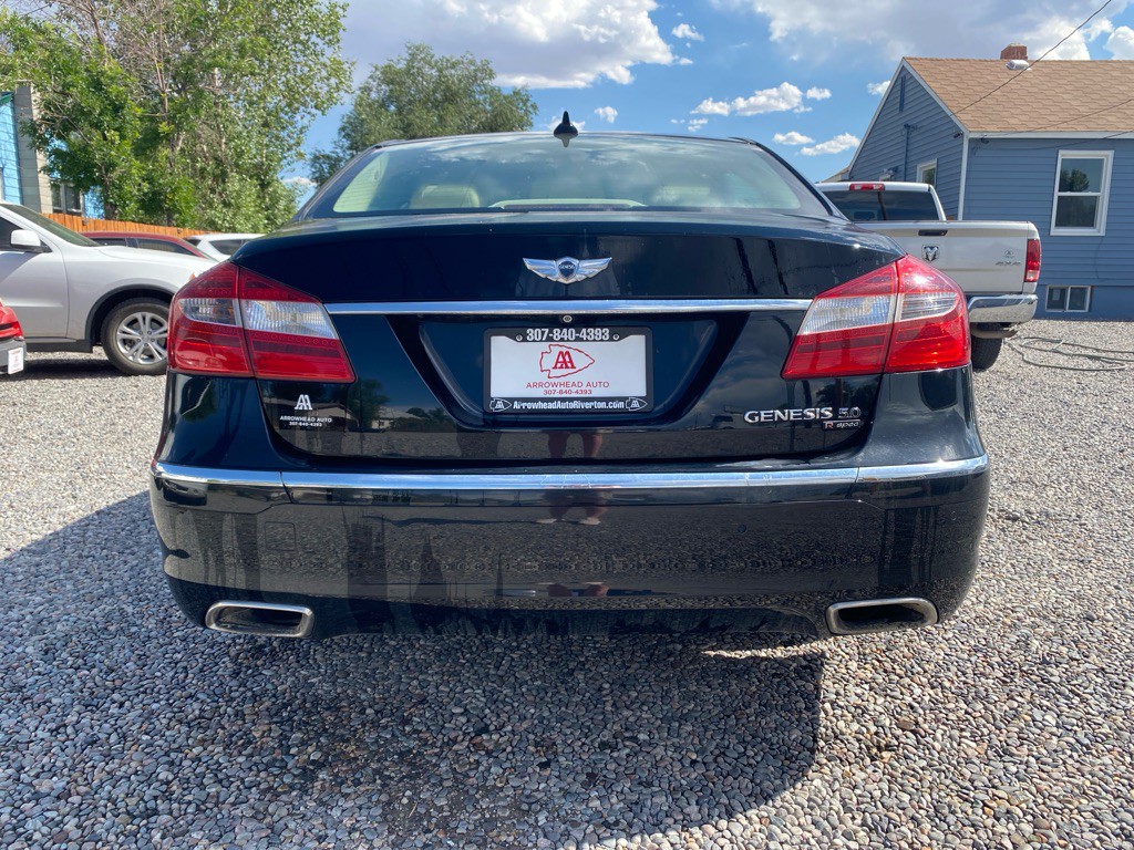 2014 Hyundai Genesis Image 6