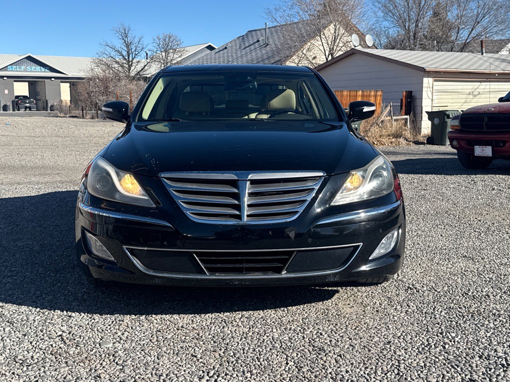 2014 Hyundai Genesis Image 14