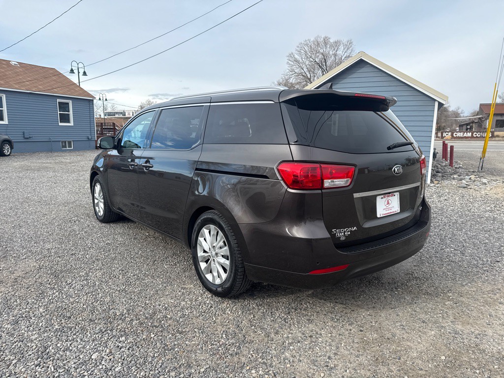 2015 Kia Sedona Image 7
