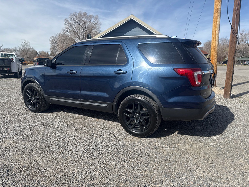 2016 Ford Explorer Image 6
