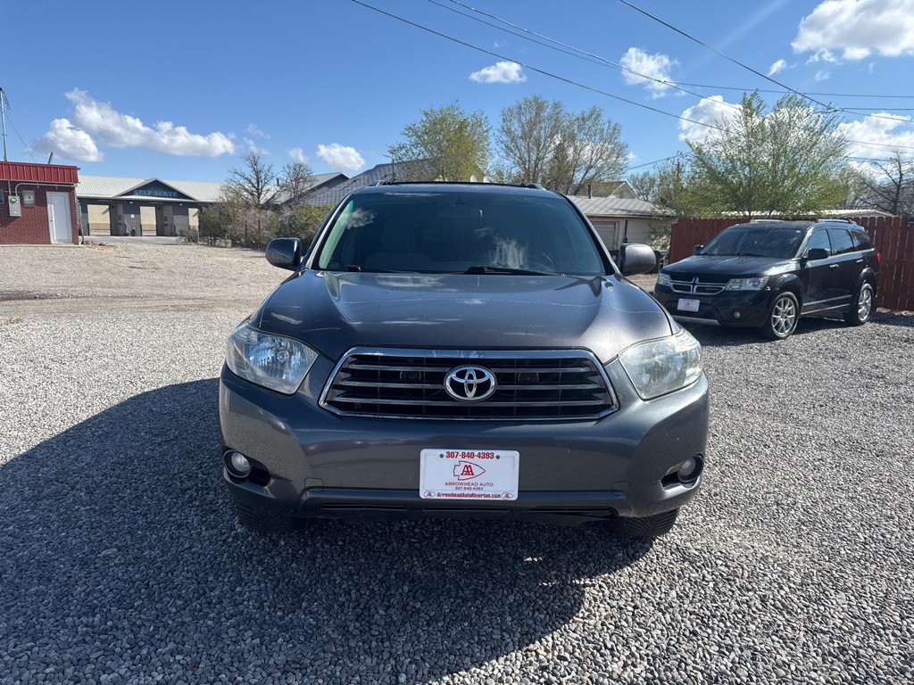2010 Toyota Highlander Image 2