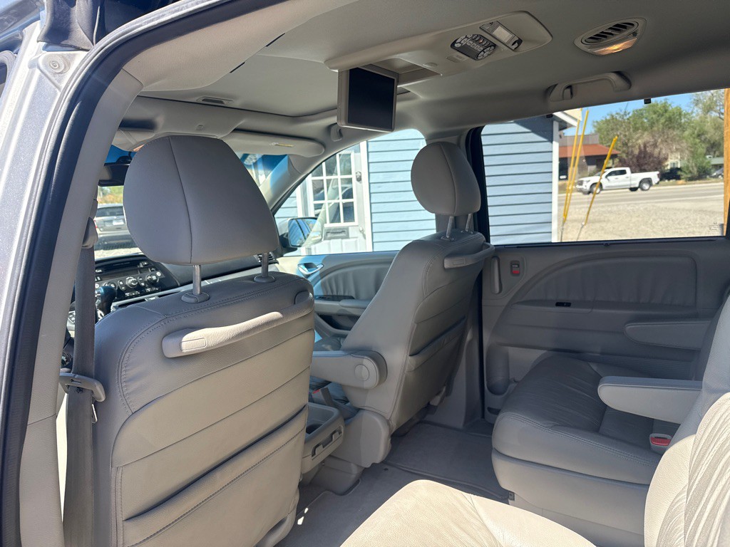2010 Honda Odyssey Image 10