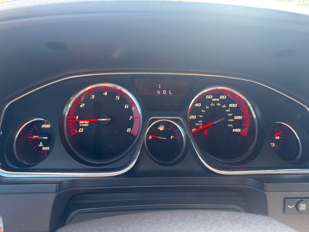 2016 GMC Acadia Image 9