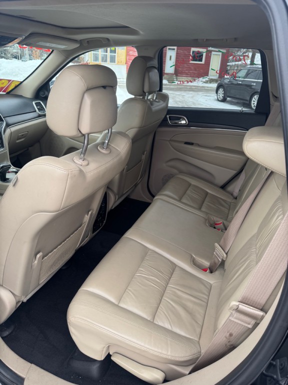 2015 Jeep Grand Cherokee Image 11