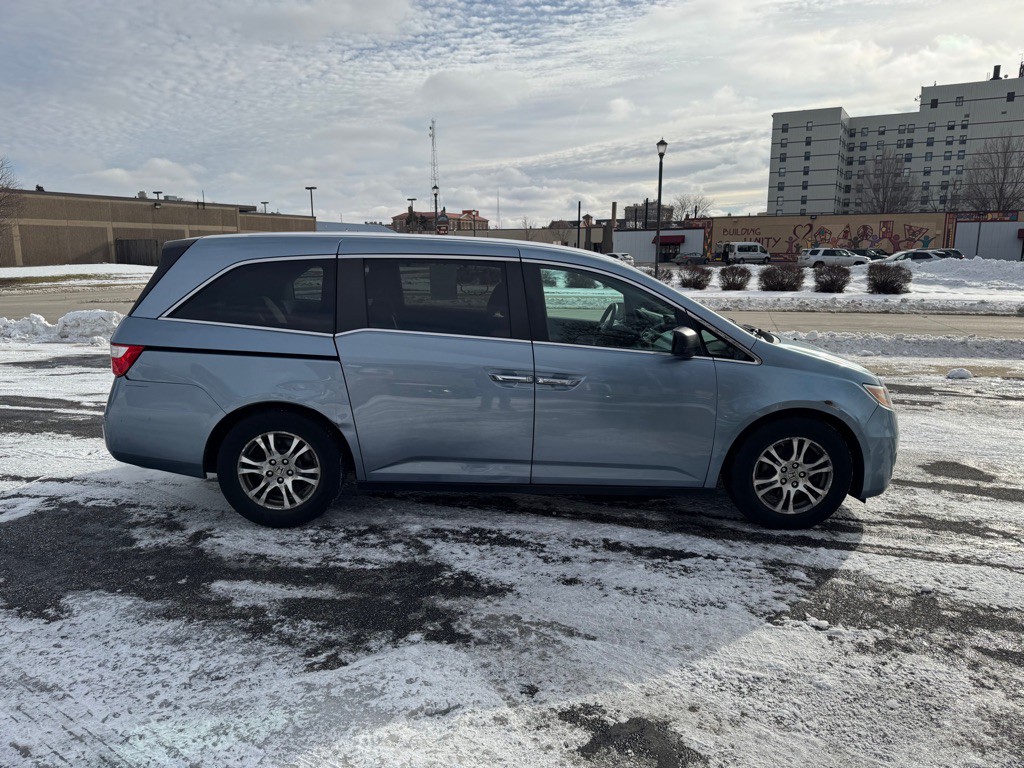 2013 Honda Odyssey Image 5