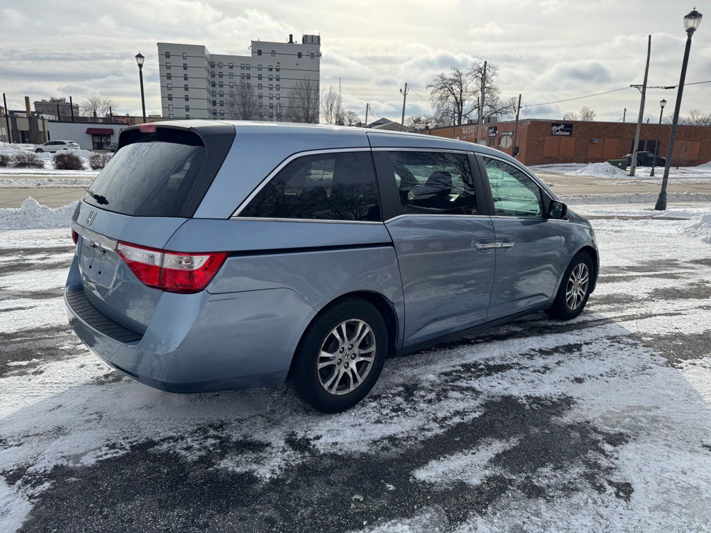 2013 Honda Odyssey Image 7