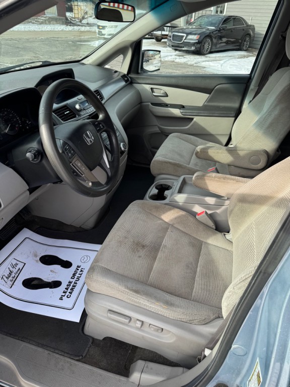 2013 Honda Odyssey Image 10