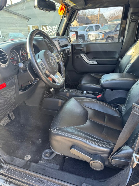2014 Jeep Wrangler Unlimited Image 12