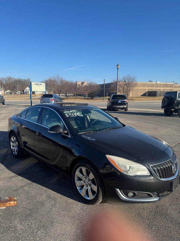 2014 Buick Regal Image 2