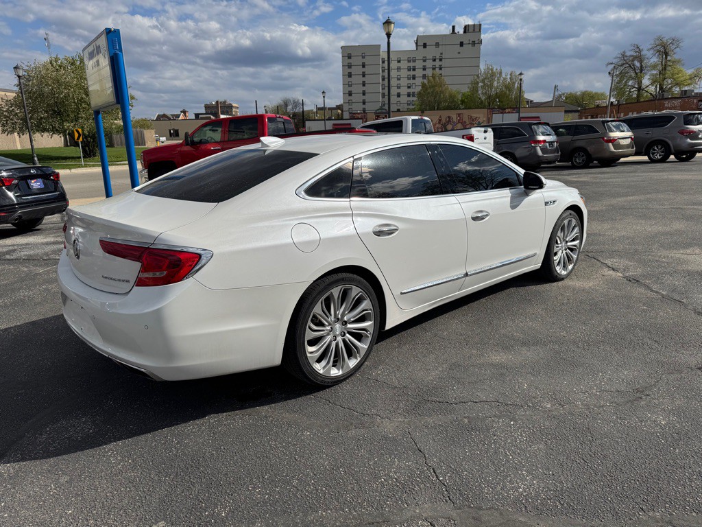 2017 Buick Lacrosse Image 6