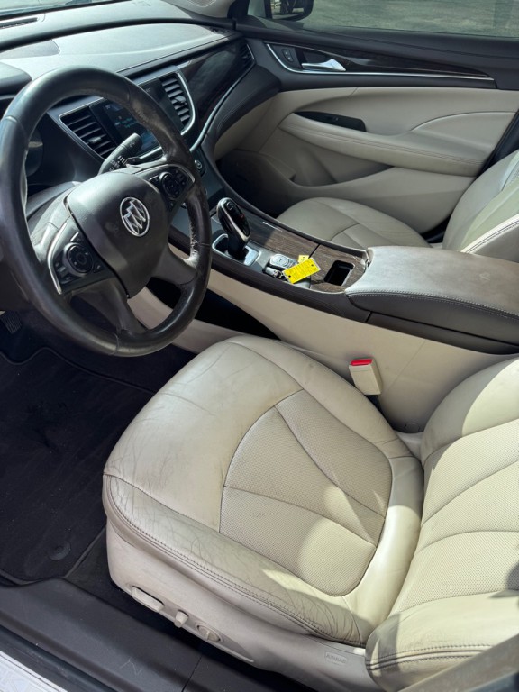 2017 Buick Lacrosse Image 8