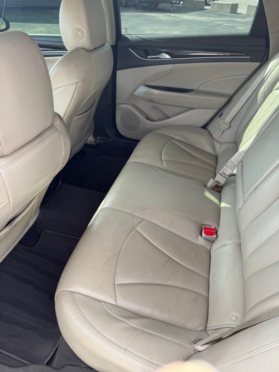 2017 Buick Lacrosse Image 11
