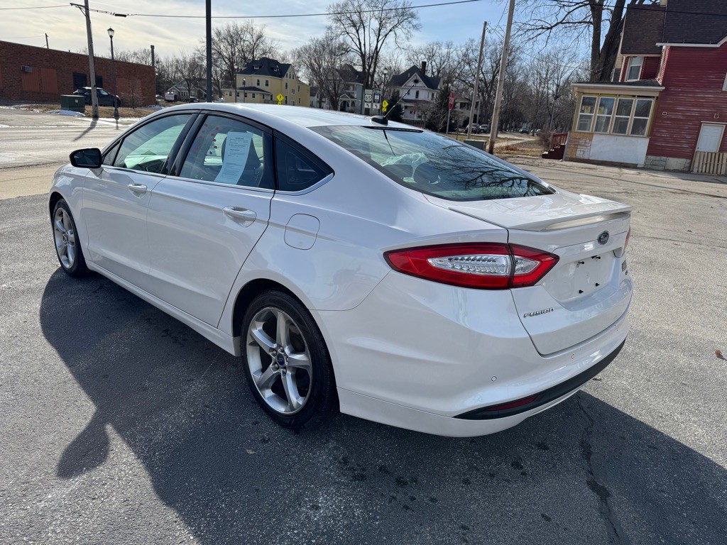2015 Ford Fusion Image 7