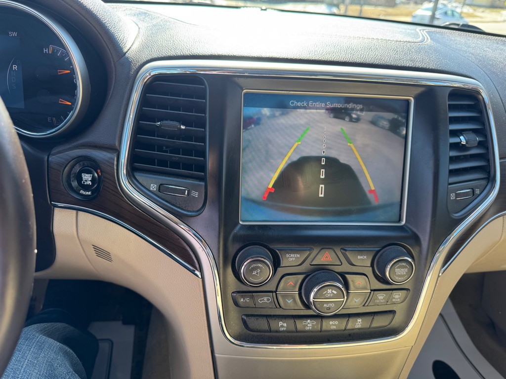 2015 Jeep Grand Cherokee Image 13