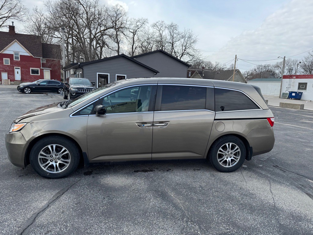2012 Honda Odyssey Image 5