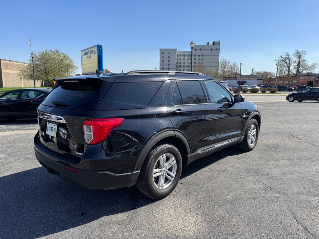 2020 Ford Explorer Image 6