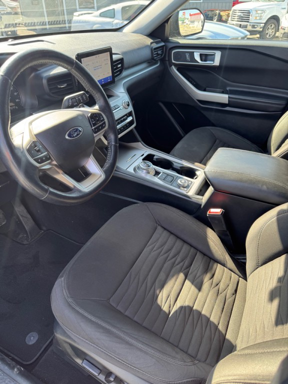 2020 Ford Explorer Image 10