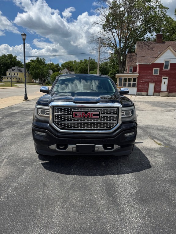 2016 GMC Sierra Image 2