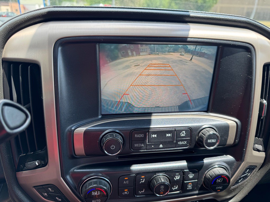 2016 GMC Sierra Image 11