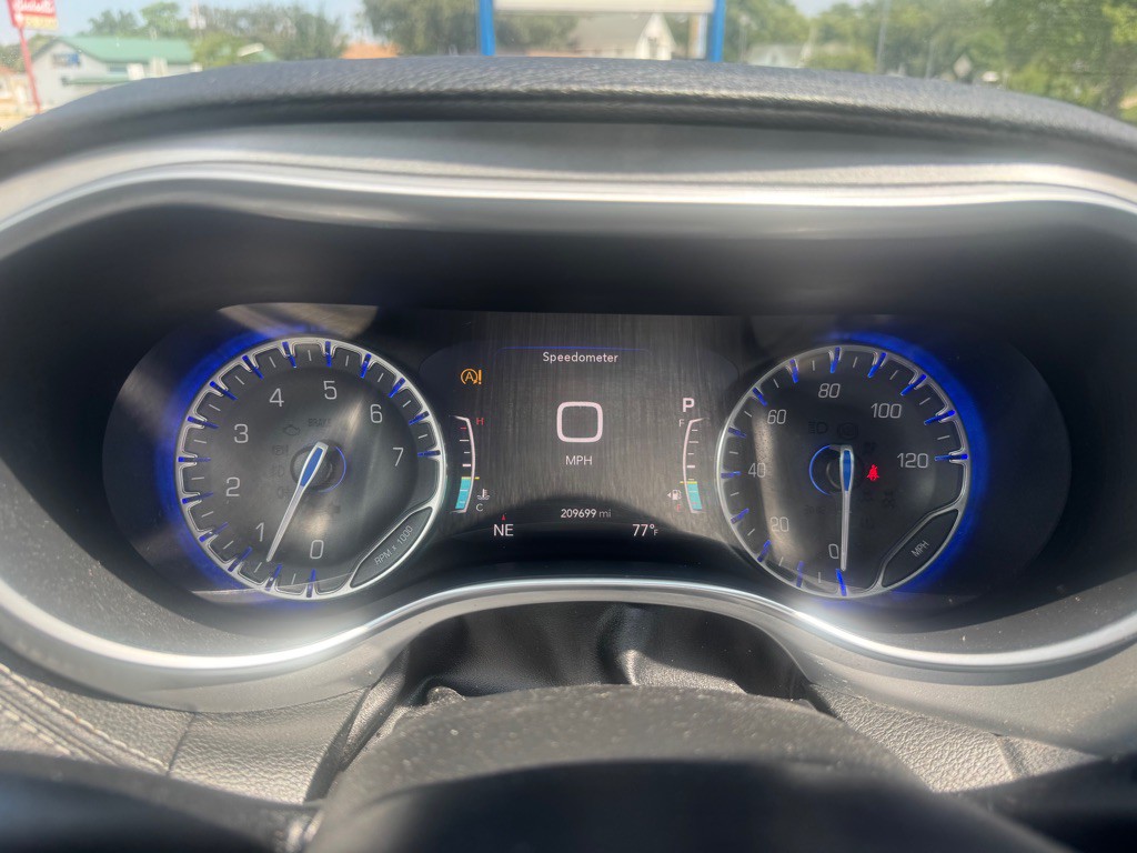 2019 Chrysler Pacifica Image 13