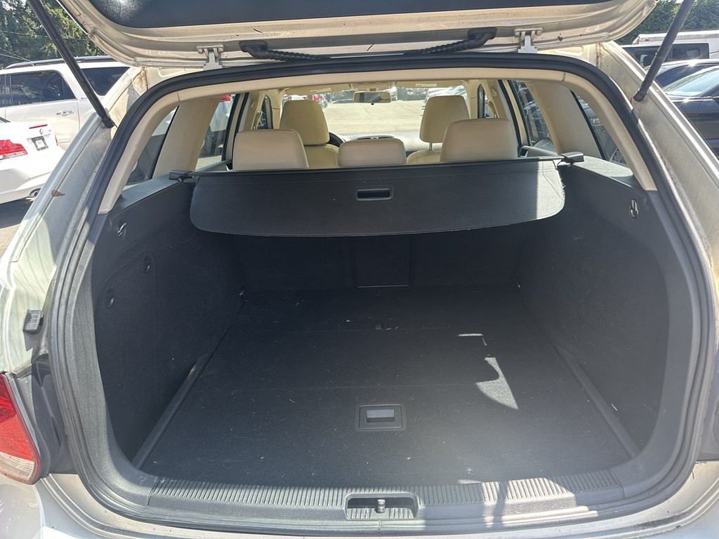 2012 Volkswagen Jetta Image 44