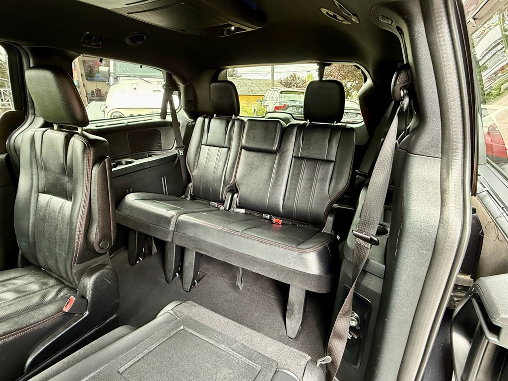 2013 Dodge Grand Caravan Image 12