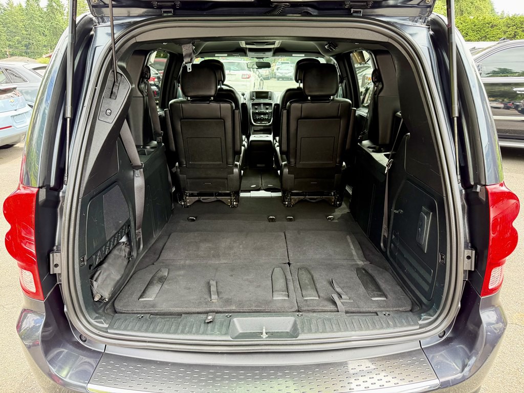2013 Dodge Grand Caravan Image 13