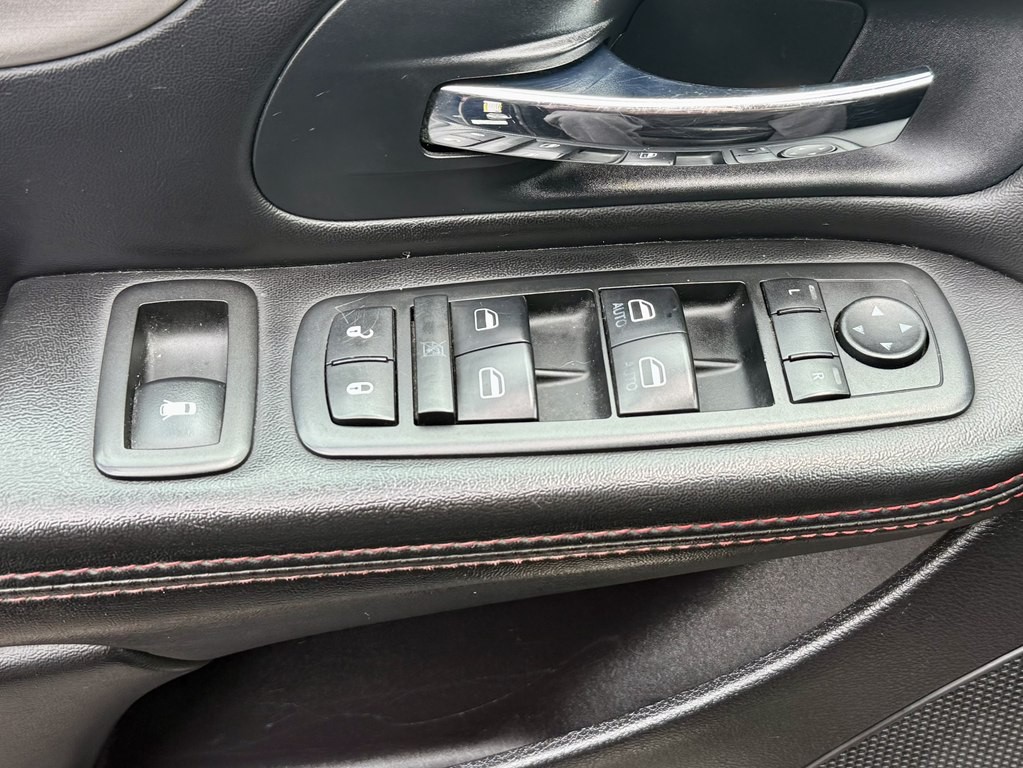 2013 Dodge Grand Caravan Image 22