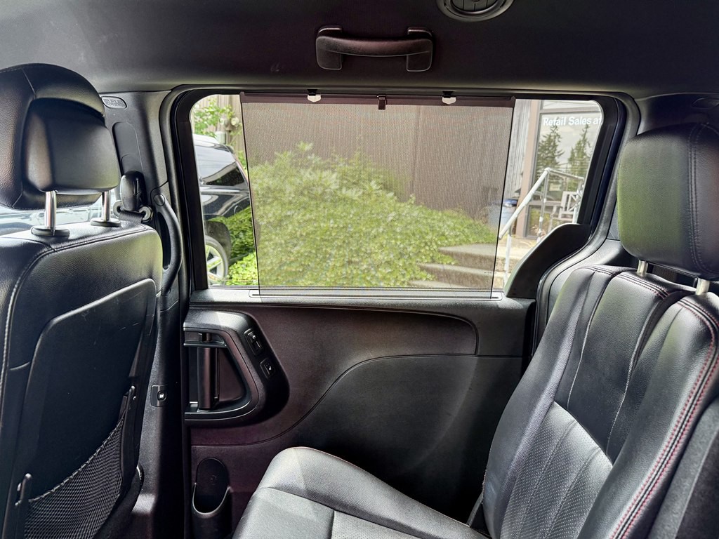 2013 Dodge Grand Caravan Image 28