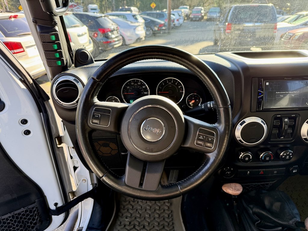 2012 Jeep Wrangler Unlimited Image 18